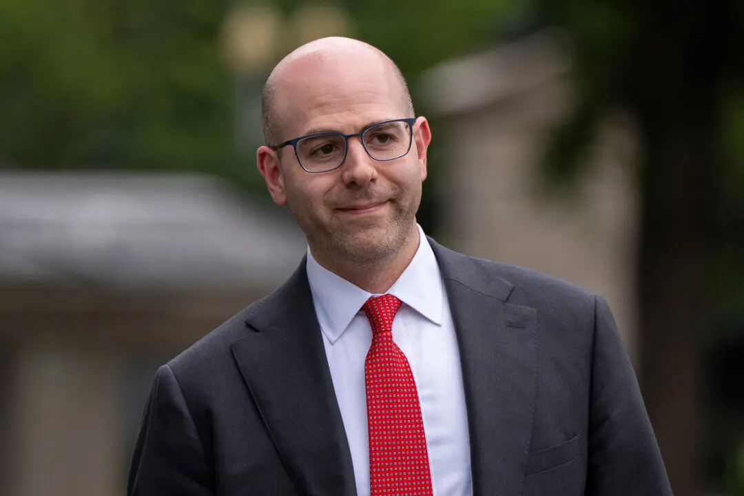 Fed Governor Stephen Miran Resigns From White House Post