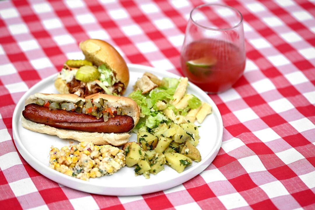 These 8 Recipes Will Help You Host a Stellar Summer Cookout