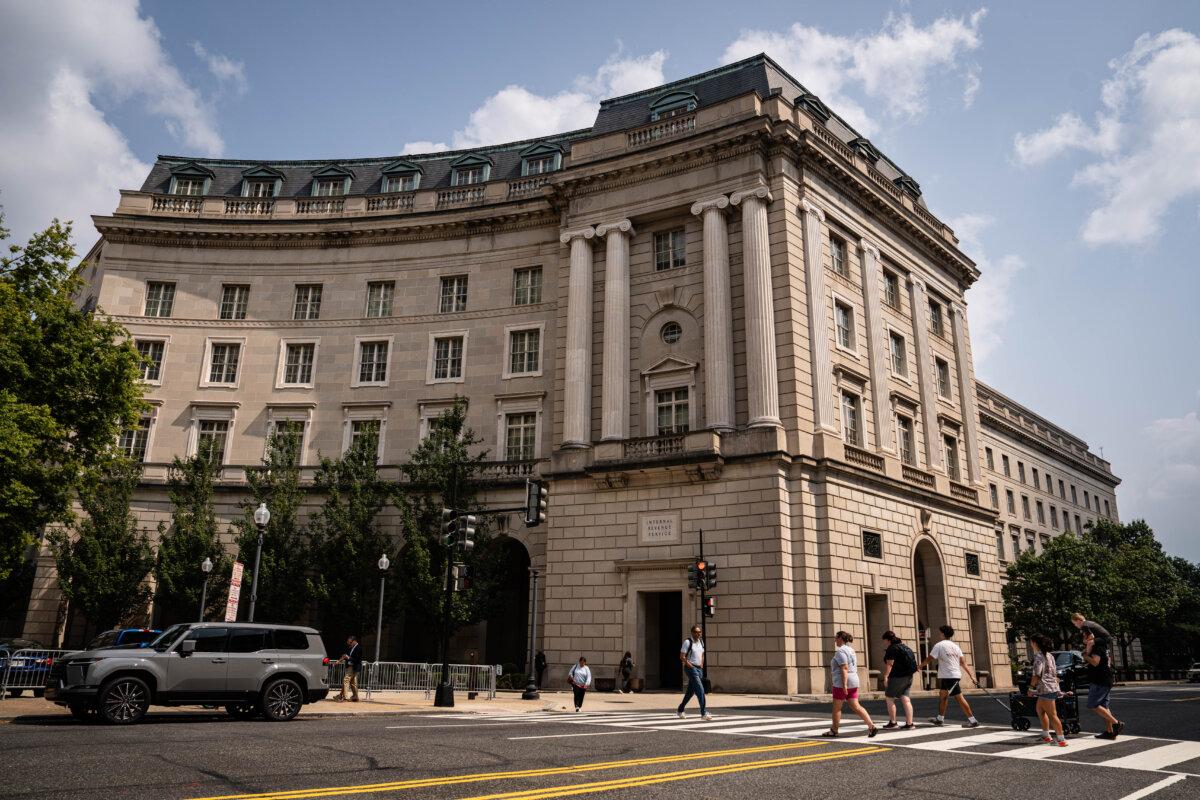 The IRS in Washington on Aug. 7, 2025. (Madalina Kilroy/The Epoch Times)
