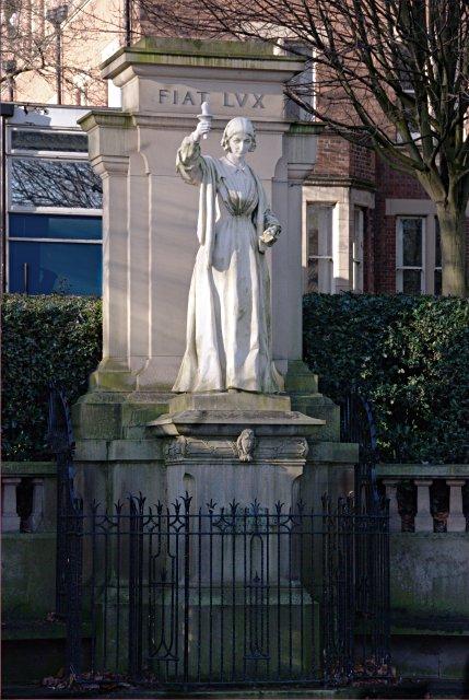 The London Road statue of Florence Nightingale was created in 1914 by Countess Feodora Gleichen. It depicts the famous nurse carrying a lantern on her evening rounds. (Jerry Evans/CC BY-SA 2.0)