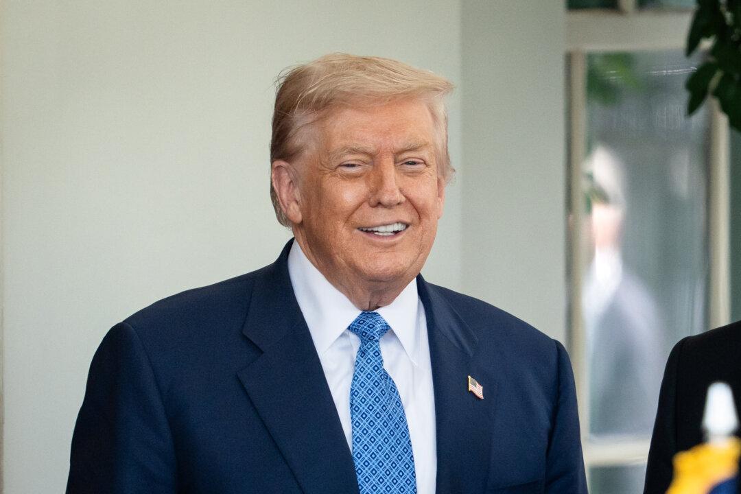 Trump Says He‘ll Meet Putin ’Very Shortly,' Location to Be Announced
