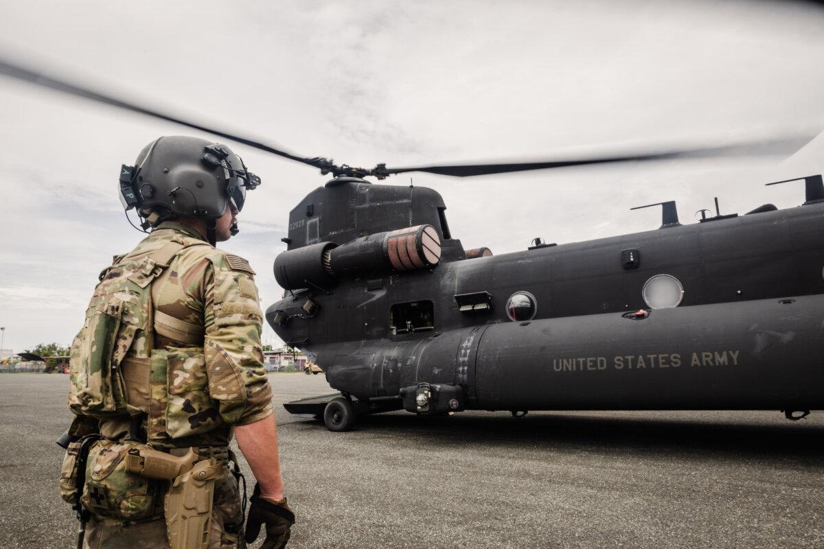 United States Army MH-47G Chinook assigned to the 160th Special Operations Aviation Regiment prepares to take off from Madang Airport in Papua New Guinea during Exercise Talisman Sabre 2025.<br/>(Courtesy of the Australian Department of Defence)