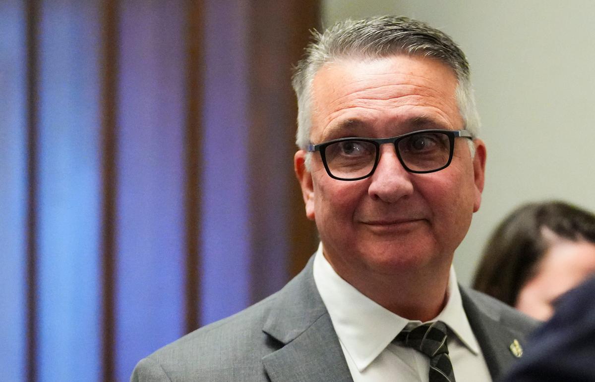 Federal Ministers Meet With Canola Lobby to Discuss New China Tariffs