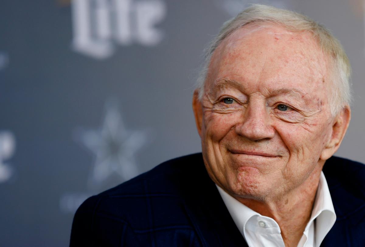 Cowboys Owner Jerry Jones Announces He Is Cancer Free With New Treatment