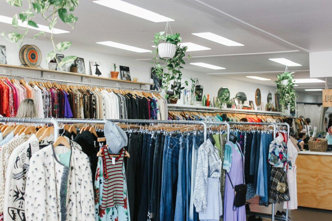 Smart Thrift Store Shopping in Today’s Economy
