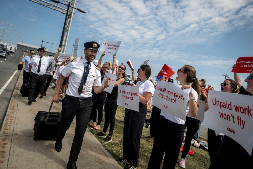 Air Canada Strike Continues After Labour Board Rules Action Illegal