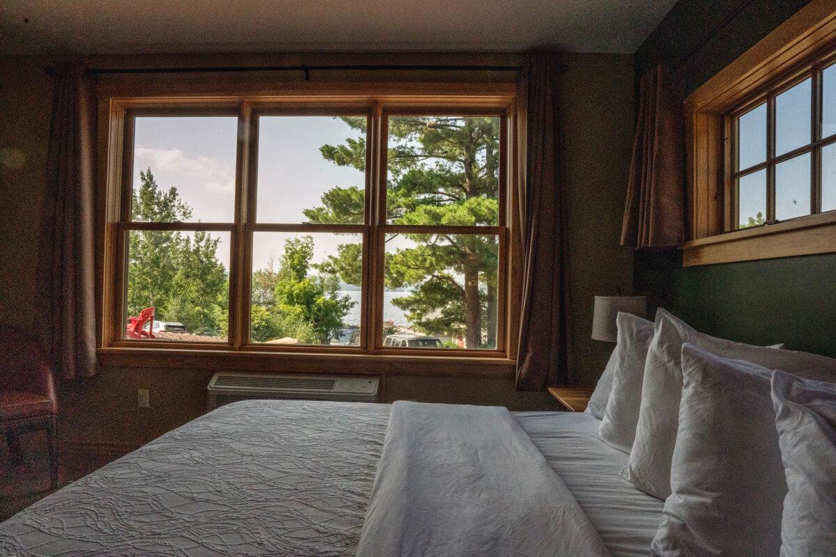 This is a room available in the new Northern Lights Lodge. (Richard Tsong-Taatarii/The Minnesota Star Tribune/TNS)