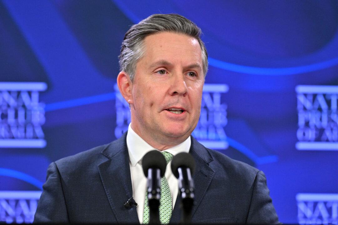 States Clash With Canberra Over Hospital Funding Shortfall