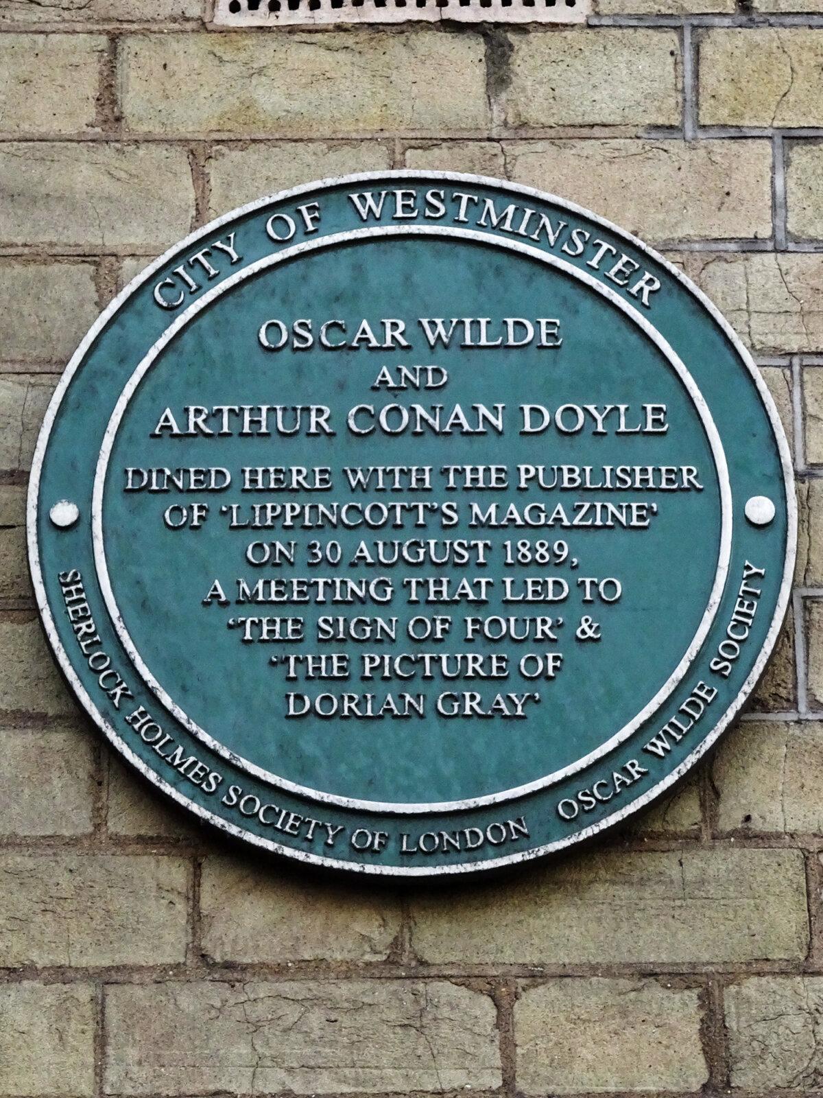 Green plaque erected by City of Westminster on the side of the building in Langham Place. (<a href="https://commons.wikimedia.org/wiki/User:Spudgun67">Spudgun67</a>/<a href="https://creativecommons.org/licenses/by-sa/4.0/">CC BY-SA 4.0</a>)