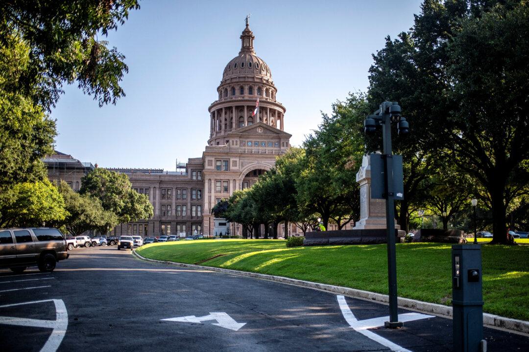 Texas Senate Passes Redistricting Bill
