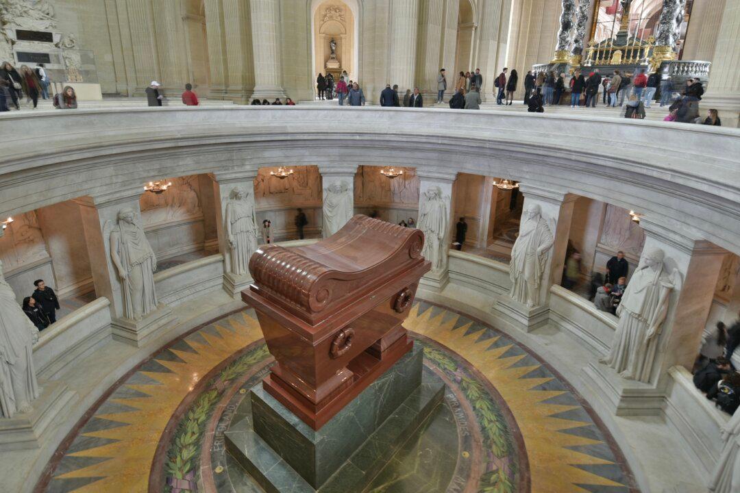 Rick Steves’ Europe: Tracking Napoleon’s Rise and Fall in Paris