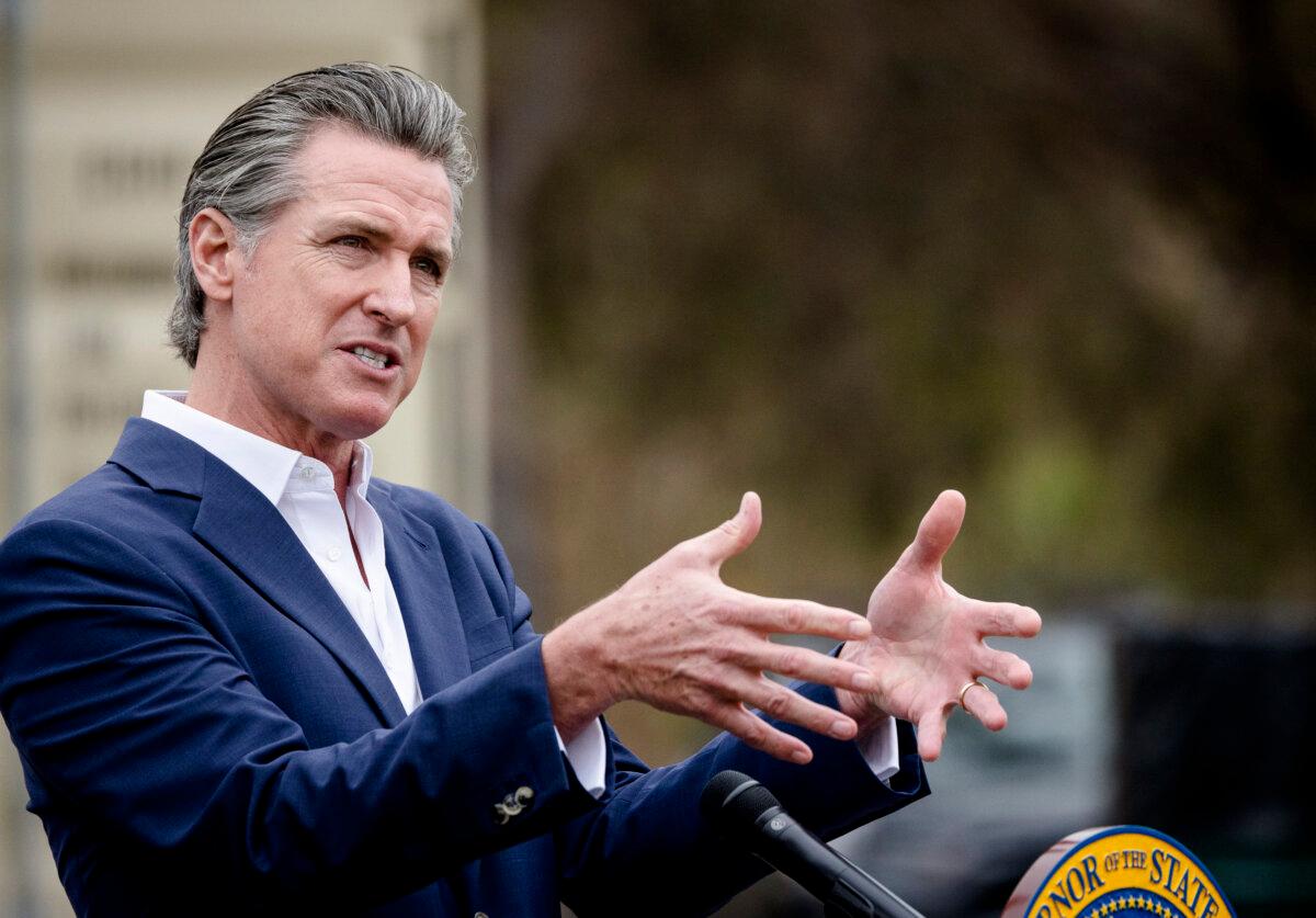 California Gov. Gavin Newsom speaks in Los Angeles on Sep. 25, 2024. (John Fredricks/The Epoch Times)