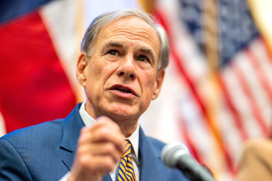 Gov. Greg Abbott Signs Texas Redistricting Map Favoring Republicans