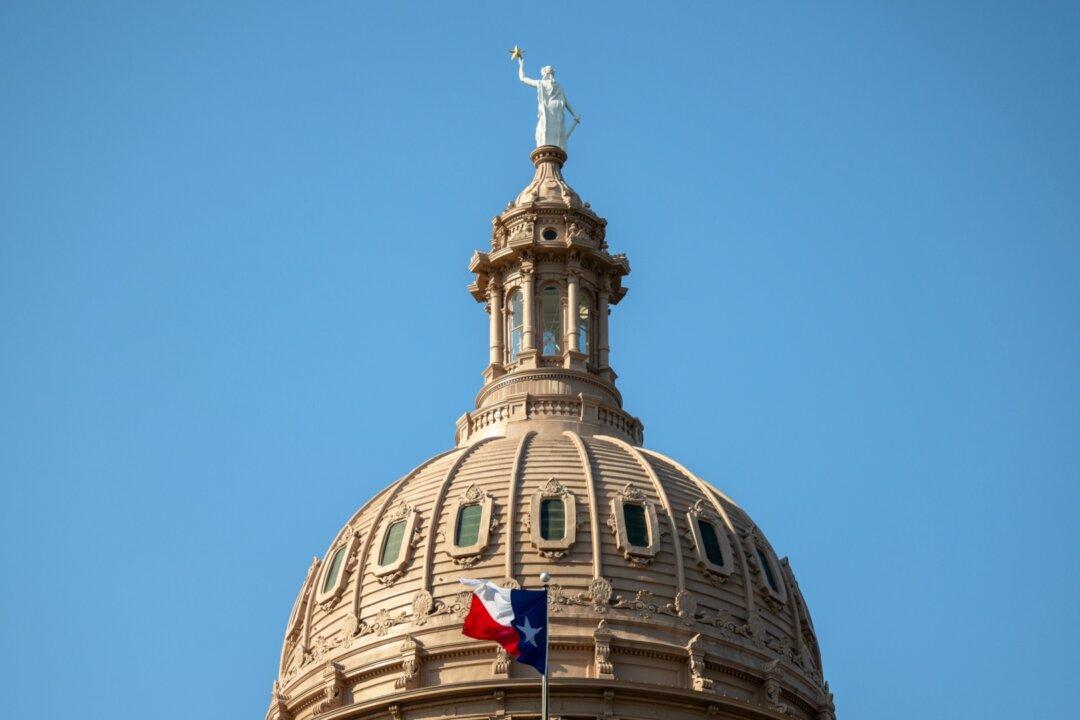 Texas A&M Ousts 2 Officials After Student and Professor Clash Over Gender Identity Lesson