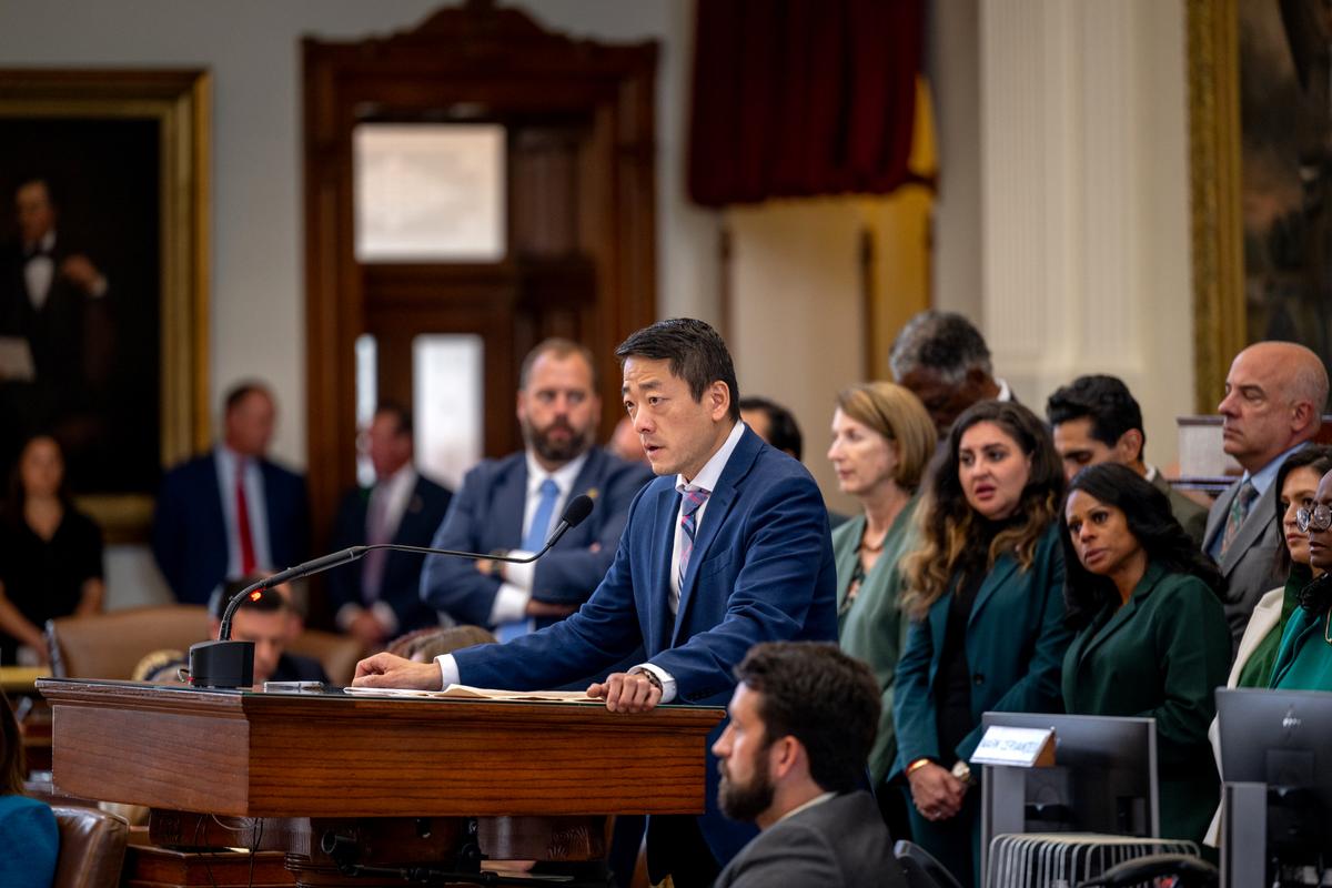 Texas Democrats Take Center Stage at DNC Summer Meeting Amid Redistricting Battles