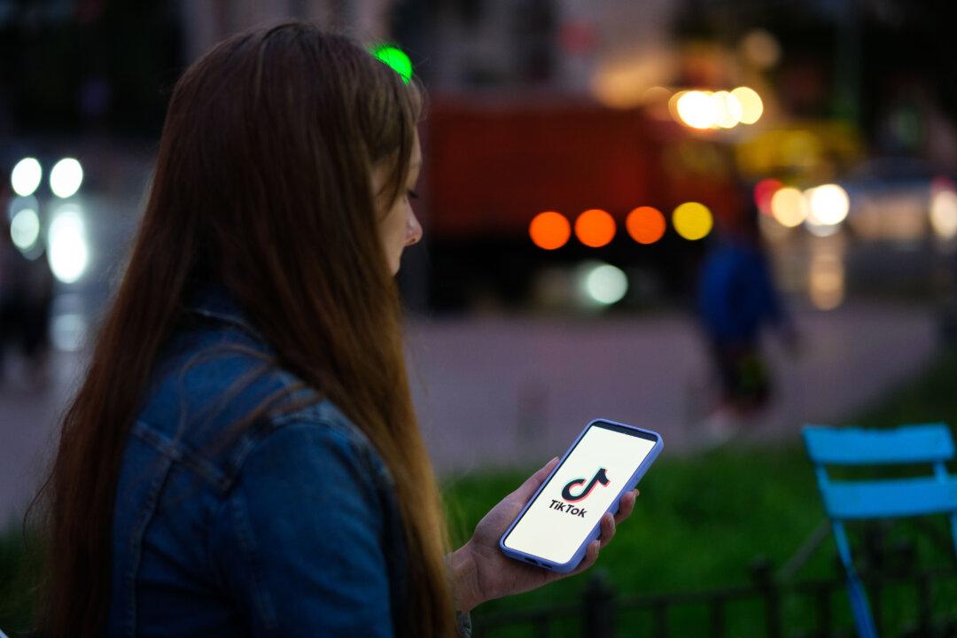 Retraining TikTok US Algorithm Not Enough If App Retains Characteristics, Experts Say