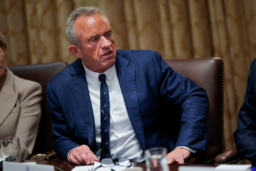 RFK Jr. Calls on Medical Schools to Ramp Up Nutrition Education