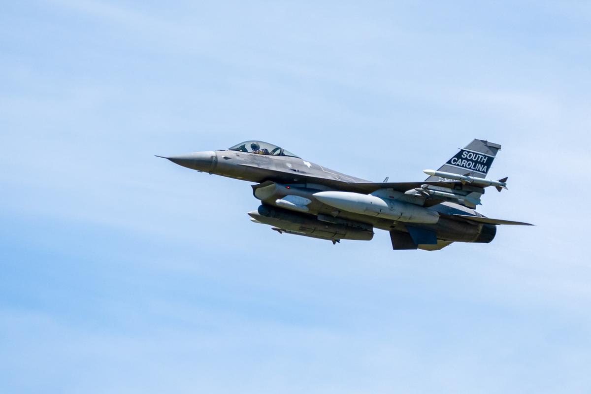 US Scrambles F-16 Fighters to Intercept Another Russian Spy Plane Near Alaska