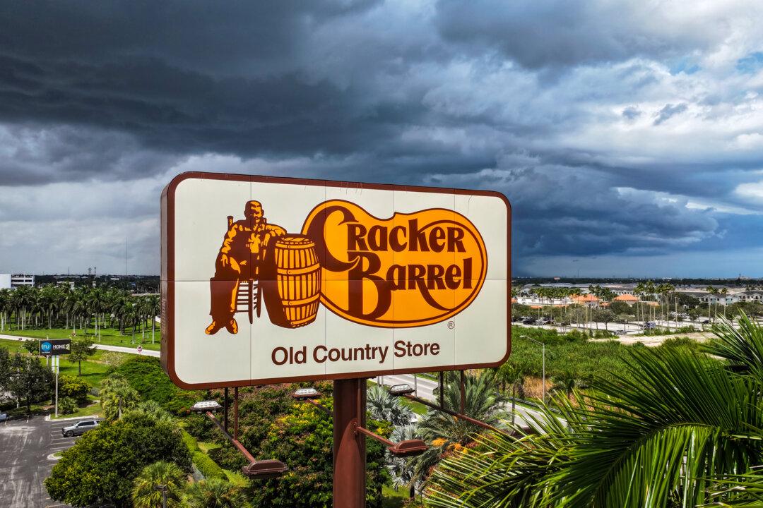 Cracker Barrel Ditches New Remodels as It Rebuilds Customer Approval