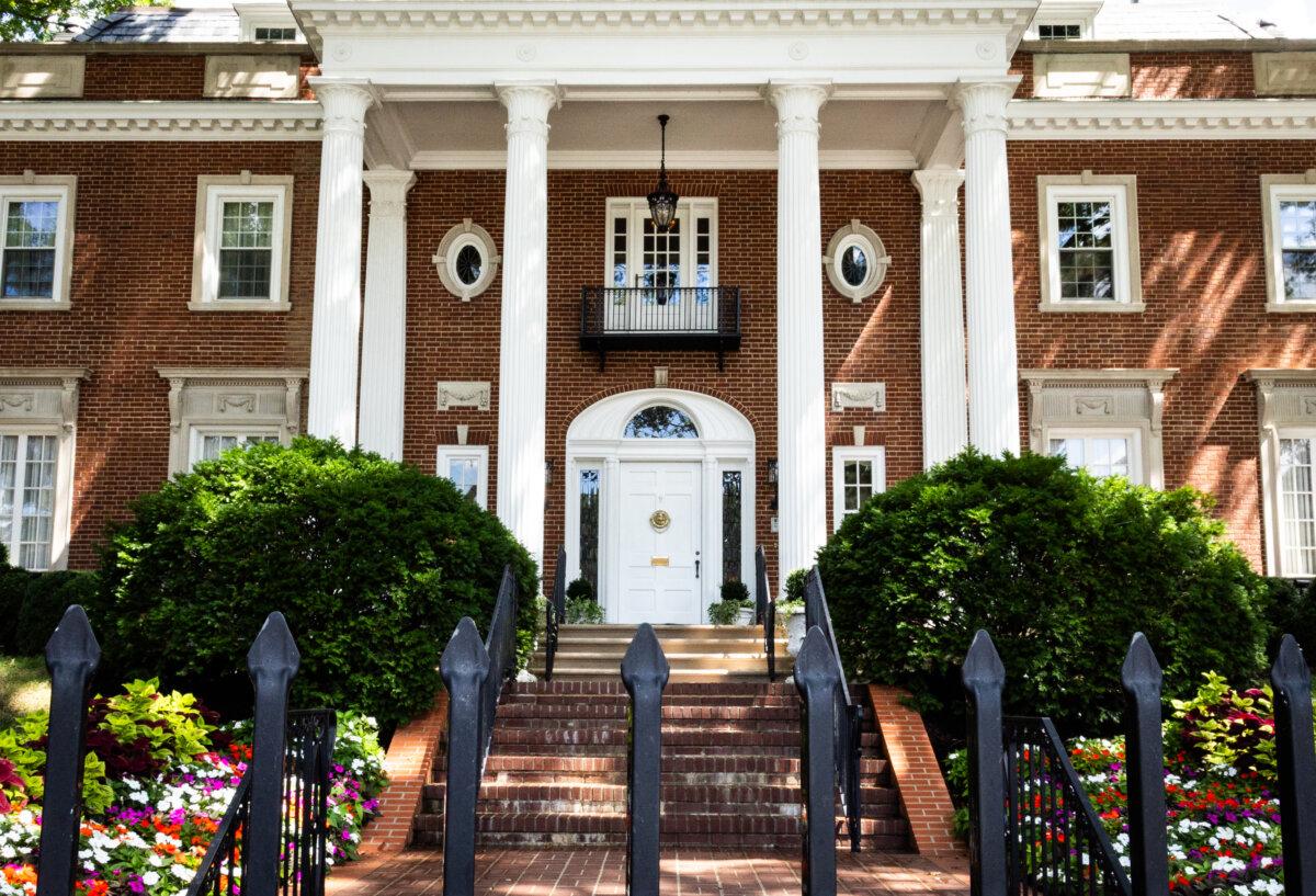 The West Virginia Governor's Mansion in Charleston, W.V., on Aug. 28, 2025. (John Fredricks/The Epoch Times)