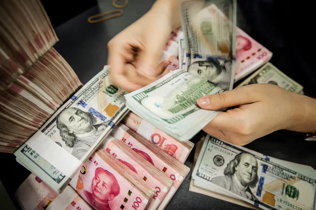 China Bank Hiring Ad Sparks Backlash Over Height Rule, Athlete Requirement