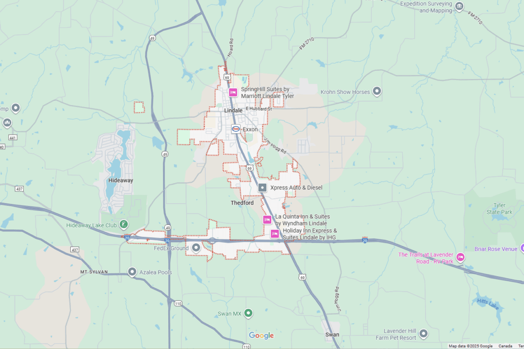 Multi-Vehicle Crash Injures 17 and Shuts Down Major Interstate in East Texas