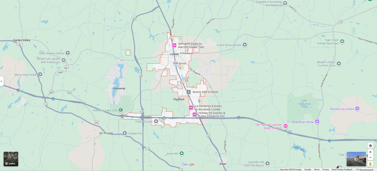 Multi-Vehicle Crash Injures 17 and Shuts Down Major Interstate in East Texas