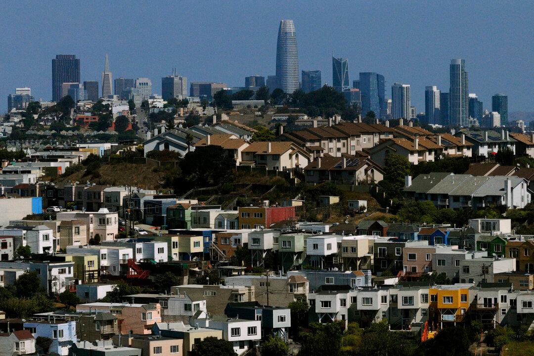 Most Mortgage Borrowers Face Hidden Costs From Not Shopping Around, Report Finds