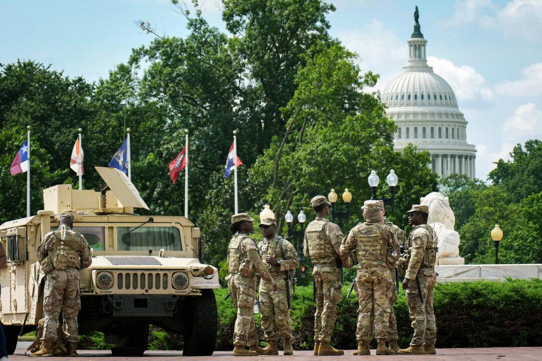 Georgia Commits 300 National Guard Troops to DC Crime Crackdown