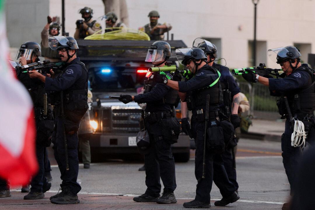 Appeals Court Maintains Order Restricting Immigration Operations in Los Angeles