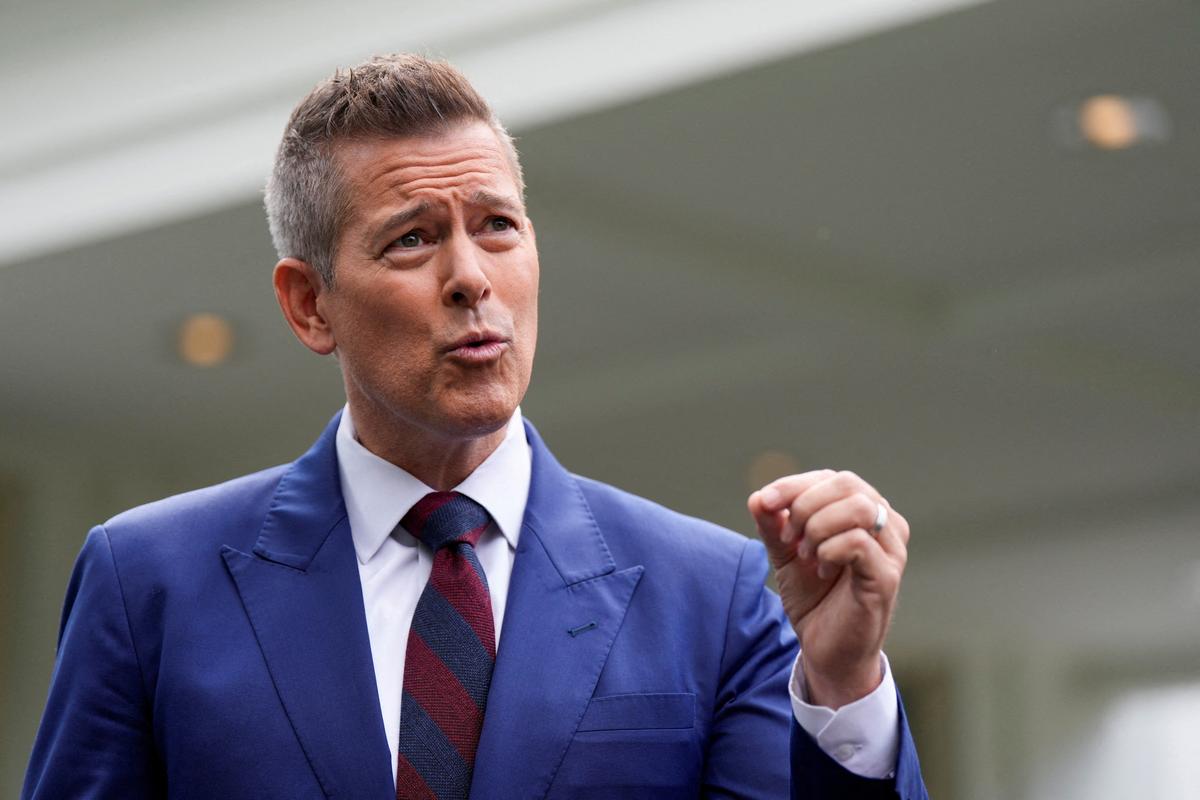 Transportation Secretary to Pull $160 Million From California Over Noncitizen Truck Licenses