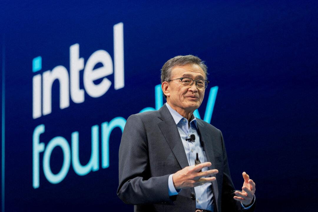 Trump Calls for Intel CEO to Resign Amid Concerns Over China Ties