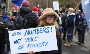 Over 25,000 Have Illegally Lived in Australia for a Decade, FOI Shows