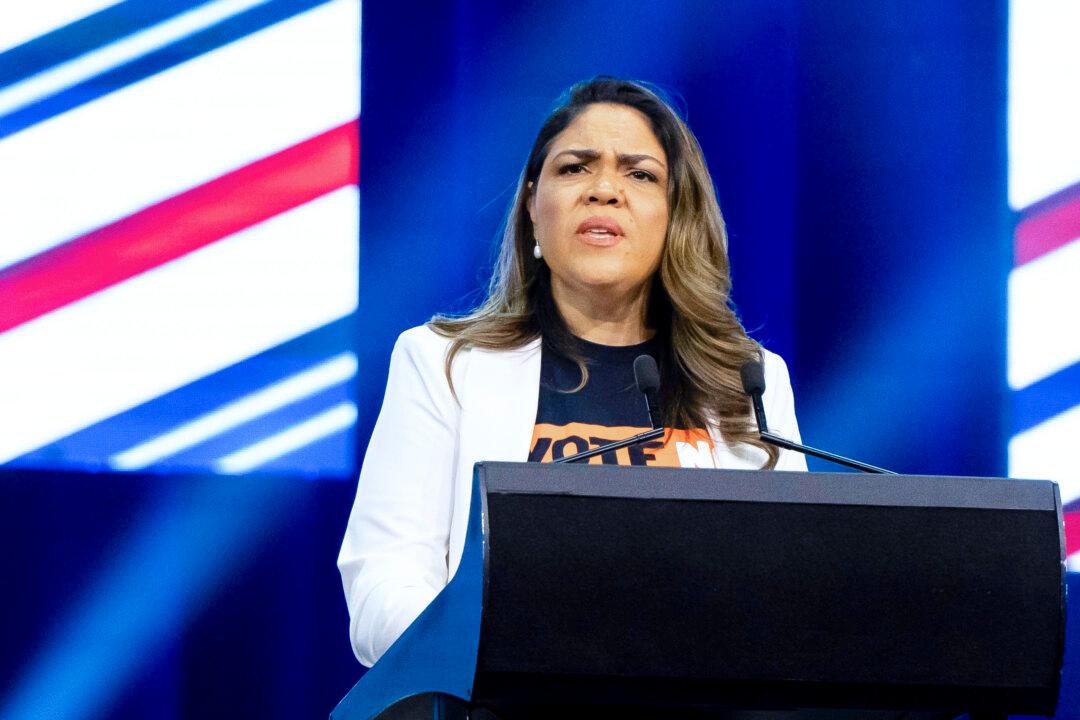 Threat of CCP’s Military Expansion Shouldn’t Be Underestimated: Senator Price