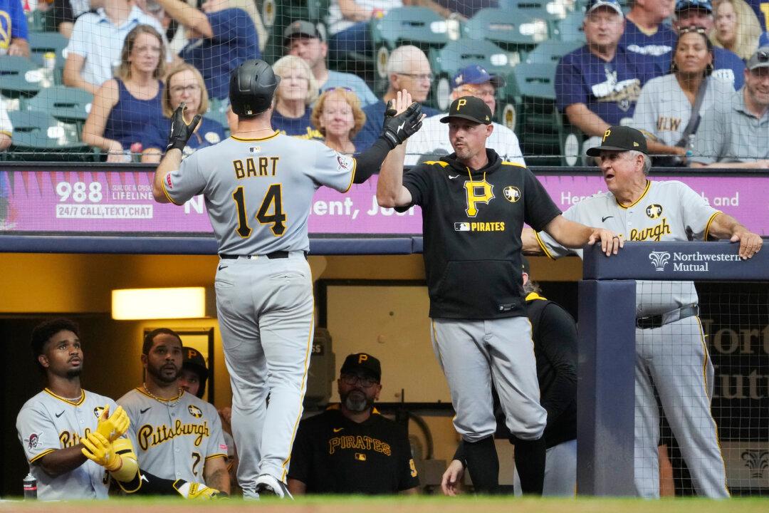 Pirates’ Rookie Manager Don Kelly Earning Contract Extension for 2026 as Club Stays Competitive