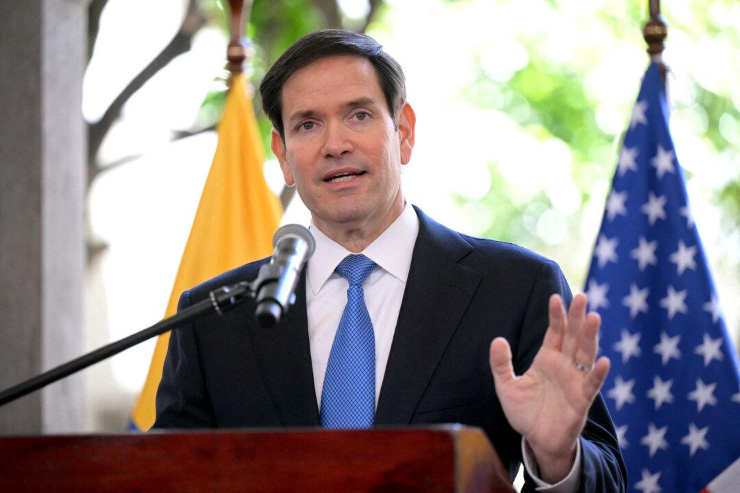 Trump Admin Designates 2 Ecuadoran Gangs as Foreign Terrorist Organizations