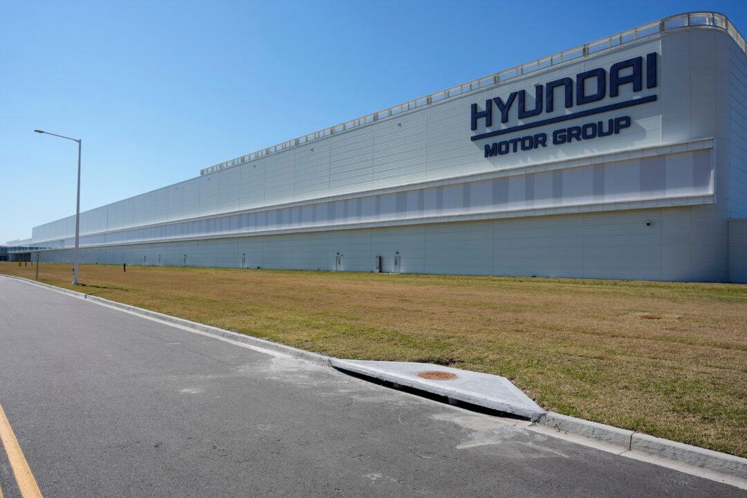 475 Detained in Immigration Enforcement Operation at Hyundai’s Georgia Megasite