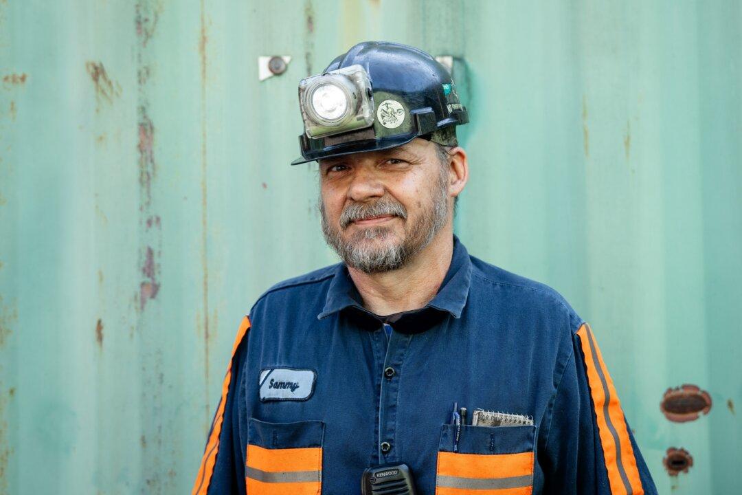 West Virginia Coal Miner Describes Losing 3 Brothers to Drug Overdose