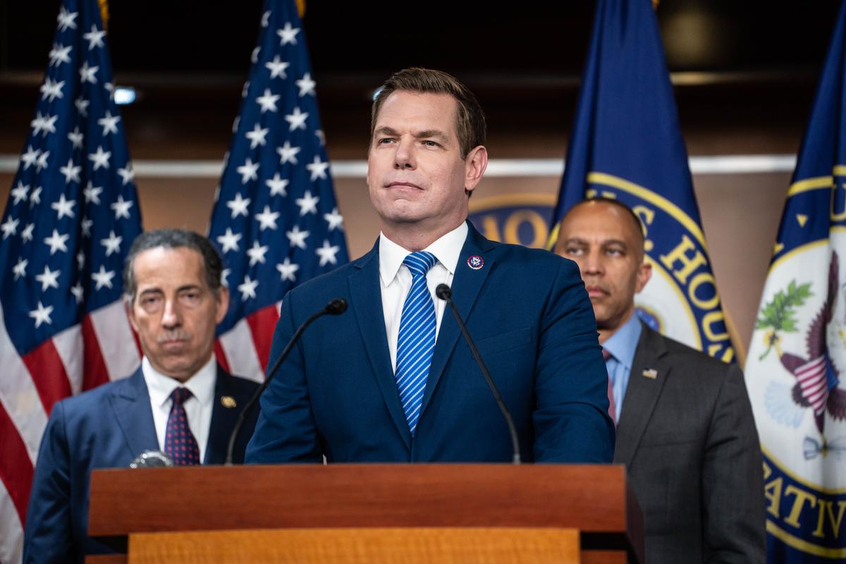 Rep. Swalwell Sues US Housing Official, Accuses Him of Abusing Position