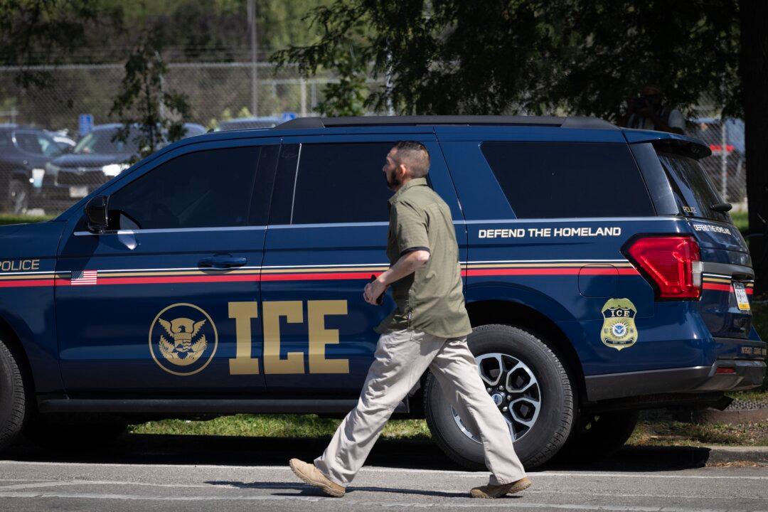 Illegal Immigrant Fatally Shot After Dragging ICE Officer in Chicago Area, DHS Says