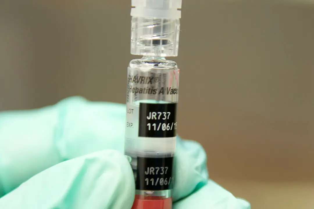 RFK Jr.’s Panel Recommends Delaying First Vaccine Given to Many Children