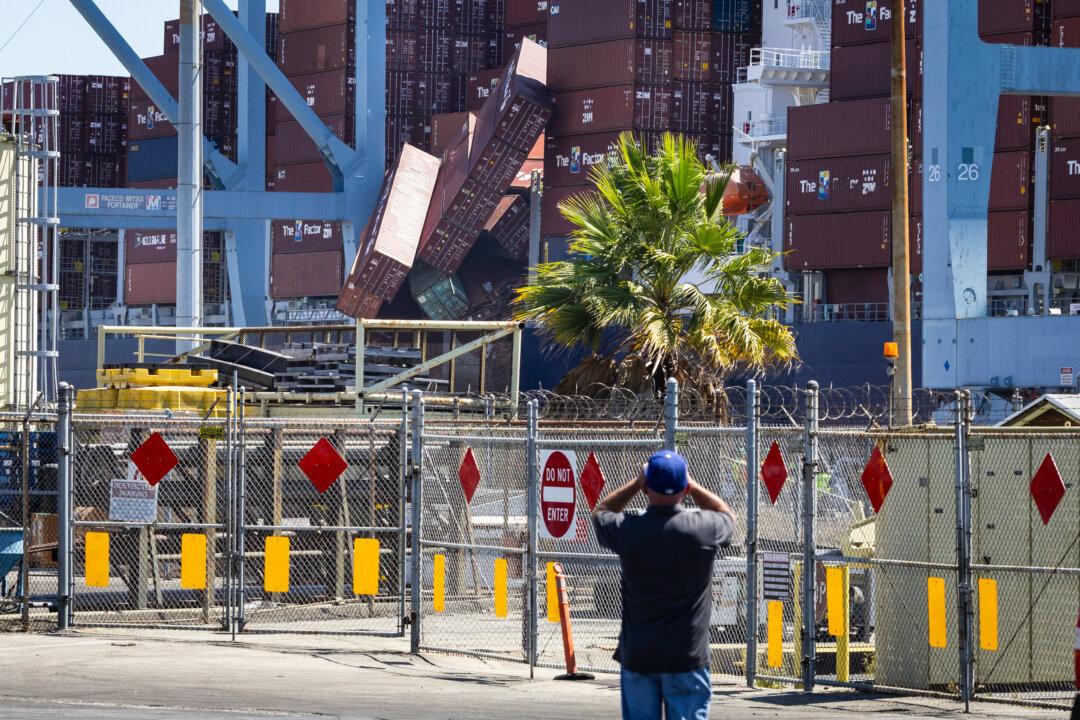 More Than 60 Containers Fall Off Ship in Long Beach Port