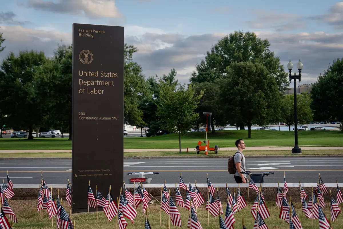Release of Key October CPI, Jobs Data Impacted by Shutdown: White House thumbnail