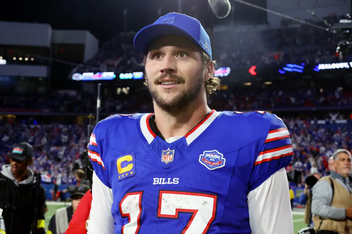 Bills’ Josh Allen Leads List of NFL’s Top 10 Quarterbacks