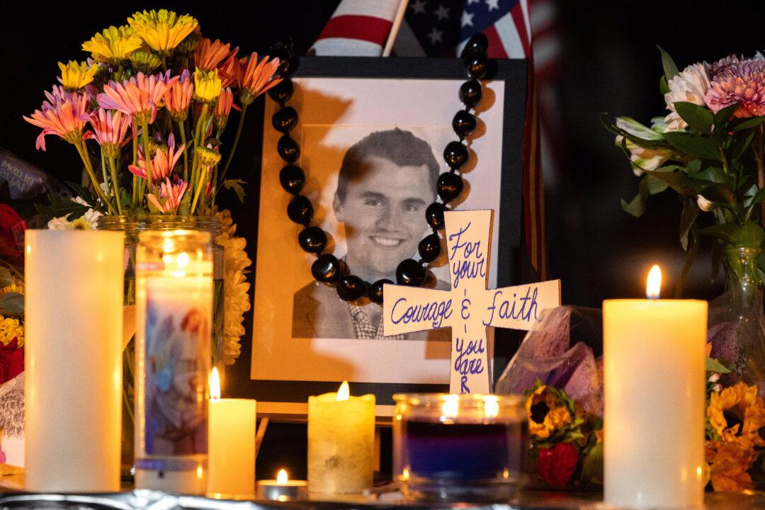 Top Democrats Condemn Kirk Assassination, Call for Calm and Protection of Speech