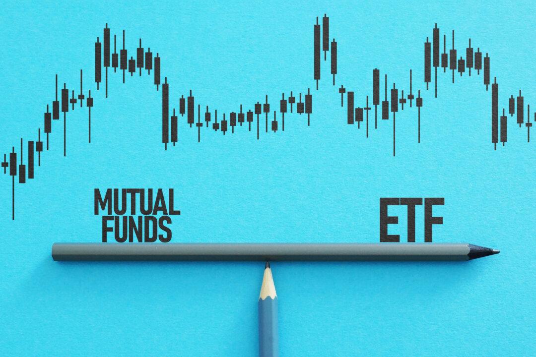 Mutual Funds Are About to Get the ETF Treatment