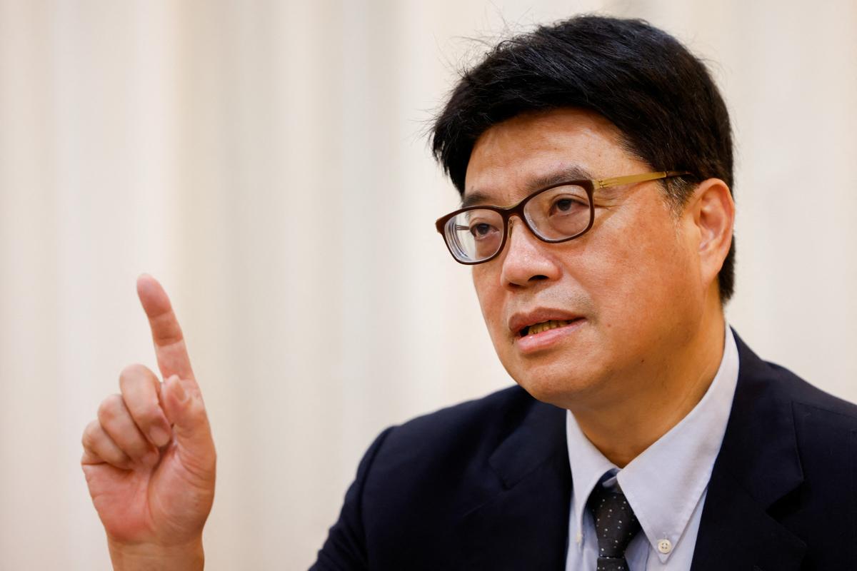 If Chinese Regime Seizes Taiwan, It Could Trigger ‘Domino Effect,’ Taiwanese Minister Warns