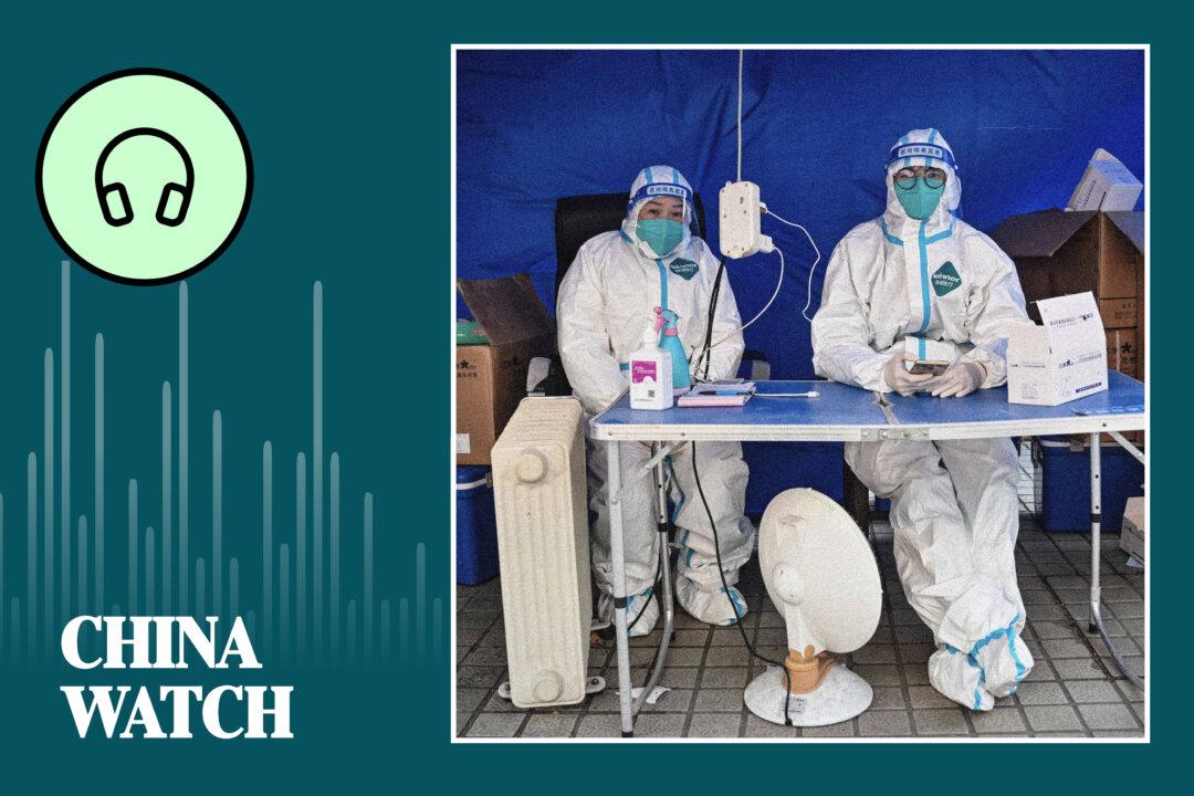 The Woman Cloaked in White—How a Regime Drives Its Citizens to Emigrate