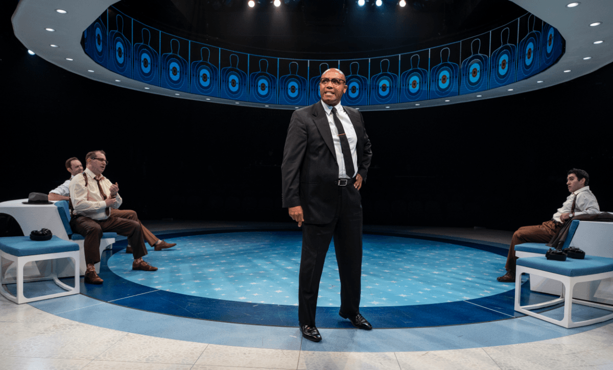Nathaniel Stampley (C) plays the obsessed, down-to-earth Carl Hanratty, in “Catch Me If You Can.” (Michael Brosilow)