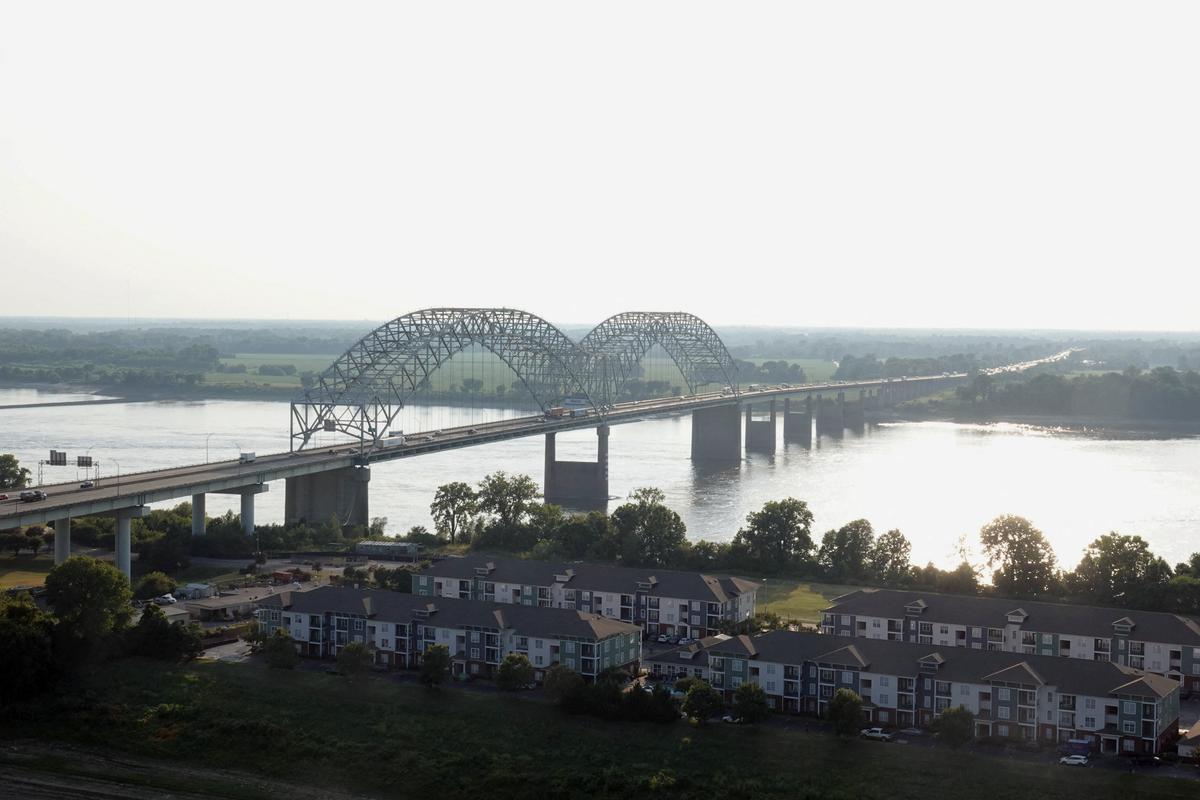 Tennessee Lawmakers Question Memphis Police Data Showing Crime Hit a 25-Year Low